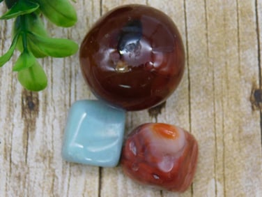 MIXED LOT ROCK STONE LAPIDARY SPECIMEN