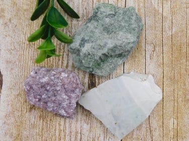 MIXED LOT ROCK STONE LAPIDARY SPECIMEN