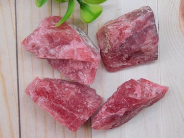 GEM RHODONITE ROCK STONE LAPIDARY SPECIMEN