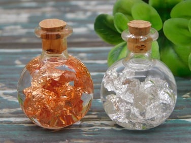 COPPER AND SILVER FLAKES IN BOTTLES ROCK STONE LAPIDARY SPECIMEN