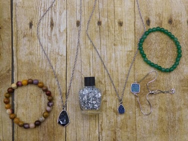 MIXED LOT ROCK STONE LAPIDARY SPECIMEN