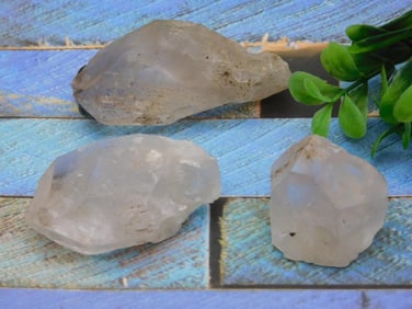 QUARTZ ROCK STONE LAPIDARY SPECIMEN