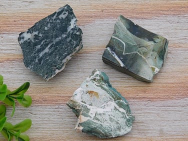 GREEN ZEBRA ROCK STONE LAPIDARY SPECIMEN