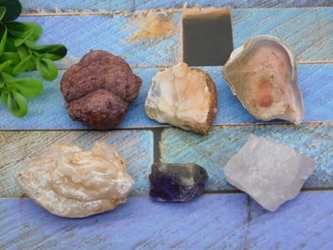 MIXED LOT ROCK STONE LAPIDARY SPECIMEN