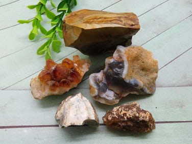 MIXED ROUGH ROCK ROCK STONE LAPIDARY SPECIMEN