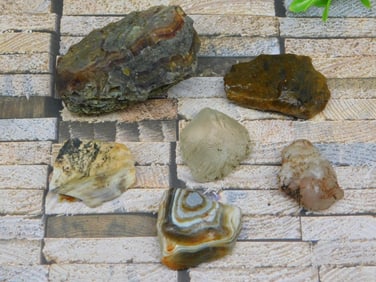 MIXED ROUGH ROCK ROCK STONE LAPIDARY SPECIMEN