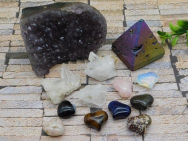 MIXED LOT ROCK STONE LAPIDARY SPECIMEN