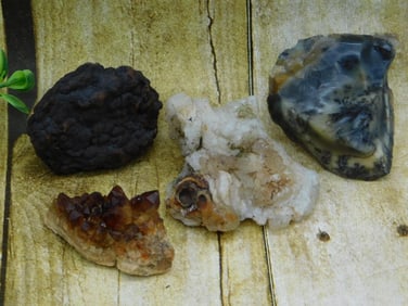 MIXED ROUGH ROCK ROCK STONE LAPIDARY SPECIMEN