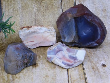 MIXED ROUGH ROCK ROCK STONE LAPIDARY SPECIMEN