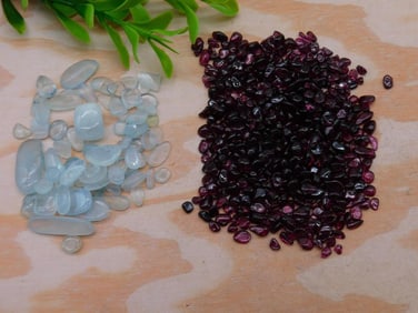 AVENTURINE AND GARNET GEMSTONES ROCK STONE LAPIDARY SPECIMEN