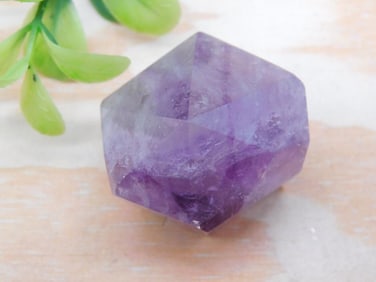 AMETHYST POINT ROCK STONE LAPIDARY SPECIMEN