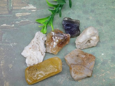 MIXED ROUGH ROCK ROCK STONE LAPIDARY SPECIMEN