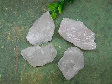 ROSE QUARTZ ROCK STONE LAPIDARY SPECIMEN