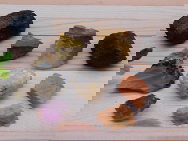 MIXED ROUGH ROCK ROCK STONE LAPIDARY SPECIMEN