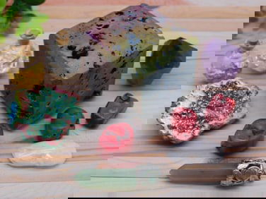 MIXED LOT ROCK STONE LAPIDARY SPECIMEN