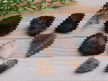 MIXED ROUGH ROCK ROCK STONE LAPIDARY SPECIMEN