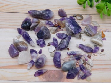 AMETHYST ROCK STONE LAPIDARY SPECIMEN