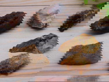 MIXED ROUGH ROCK ROCK STONE LAPIDARY SPECIMEN