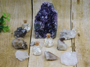 MIXED LOT ROCK STONE LAPIDARY SPECIMEN