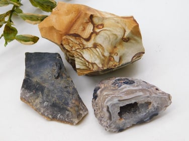 MIXED ROUGH ROCK ROCK STONE LAPIDARY SPECIMEN