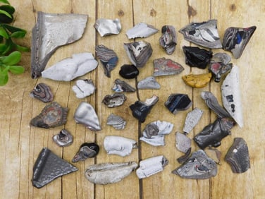 FORDITE MOTOR CITY AGATE ROCK STONE LAPIDARY SPECIMEN