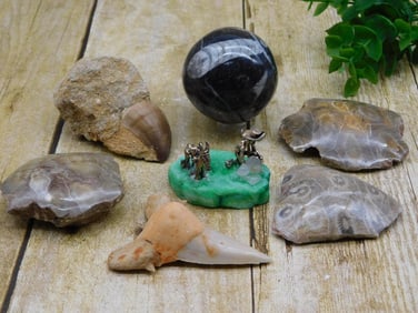 MIXED LOT ROCK STONE LAPIDARY SPECIMEN