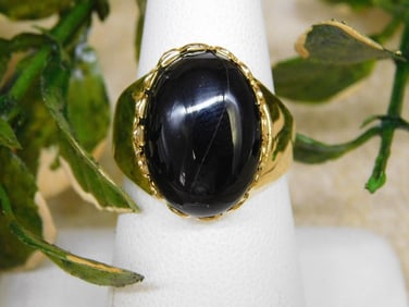 STONE RING ROCK STONE LAPIDARY SPECIMEN