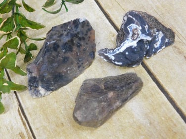 MIXED LOT ROCK STONE LAPIDARY SPECIMEN