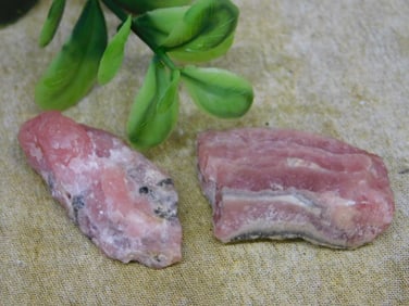 RHODOCHROSITE ROCK STONE LAPIDARY SPECIMEN