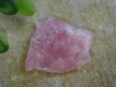 RHODOCHROSITE ROCK STONE LAPIDARY SPECIMEN