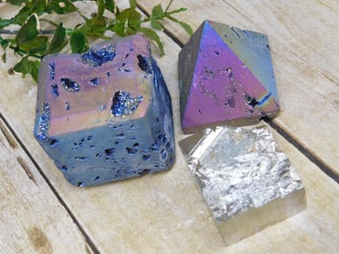 MIXED LOT ROCK STONE LAPIDARY SPECIMEN