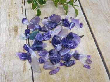 AMETHYST ROCK STONE LAPIDARY SPECIMEN