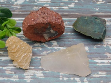 MIXED LOT ROCK STONE LAPIDARY SPECIMEN