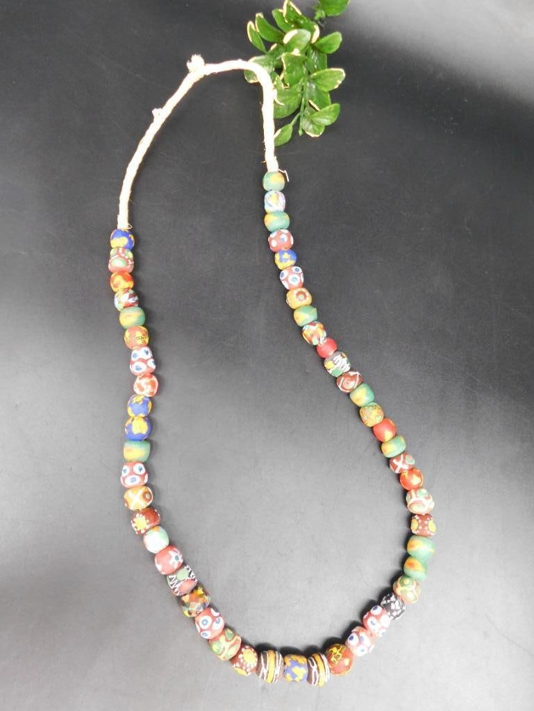 AFRICAN TRADE BEADS VINTAGE ANTIQUE: AFRICAN TRADE BEADS VINTAGE ANTIQUE