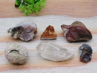 MIXED LOT ROCK STONE LAPIDARY SPECIMEN