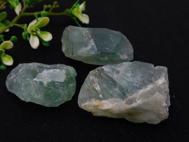 FLUORITE ROCK STONE LAPIDARY SPECIMEN