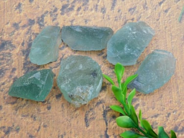 FLUORITE ROCK STONE LAPIDARY SPECIMEN