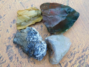 MIXED LOT ROCK STONE LAPIDARY SPECIMEN