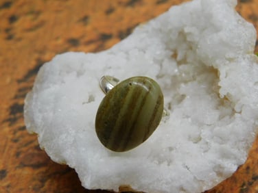 STONE RING SIZE 6 ROCK STONE LAPIDARY SPECIMEN