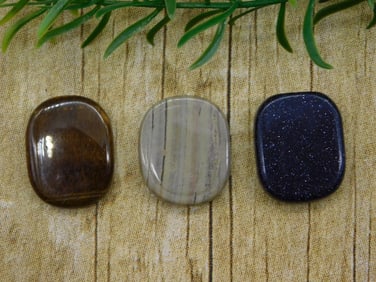 MIXED LOT ROCK STONE LAPIDARY SPECIMEN