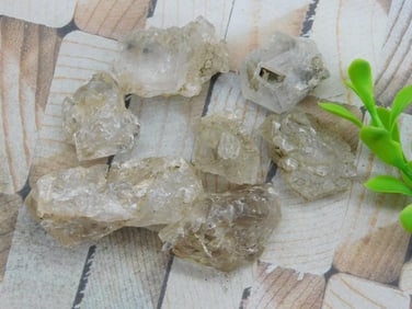 HERKIMER DIAMONDS ROCK STONE LAPIDARY SPECIMEN