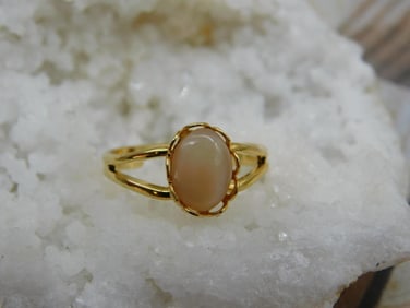 STONE RING ROCK STONE LAPIDARY SPECIMEN