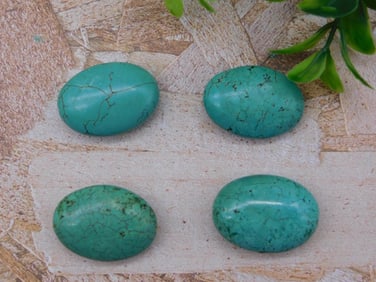 STONE BEADS ROCK STONE LAPIDARY SPECIMEN