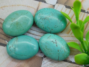 STONE BEADS ROCK STONE LAPIDARY SPECIMEN