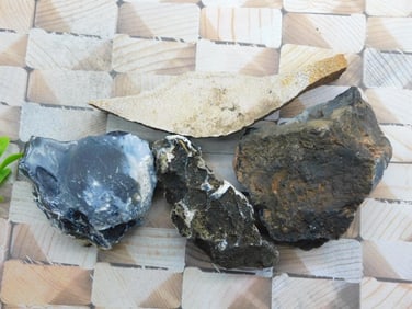 MIXED LOT ROCK STONE LAPIDARY SPECIMEN