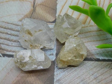 HERKIMER DIAMONDS ROCK STONE LAPIDARY SPECIMEN