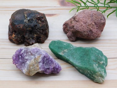 MIXED LOT ROCK STONE LAPIDARY SPECIMEN