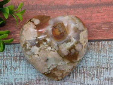 HATMANS FLOWER PETAL AGATE ROCK STONE LAPIDARY SPECIMEN
