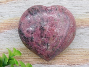 RHODONITE HEART ROCK STONE LAPIDARY SPECIMEN