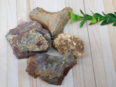 MIXED ROUGH ROCK ROCK STONE LAPIDARY SPECIMEN